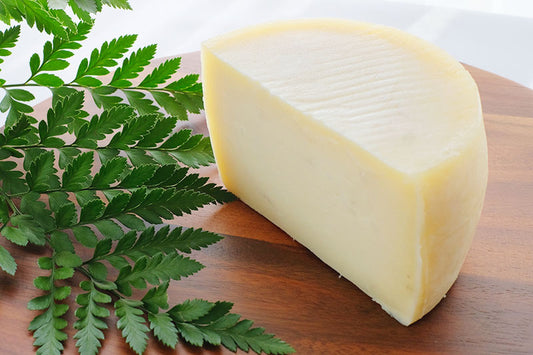 スペイン　ブルゴス産　チーズ（羊＆牛ミックス）1キロ